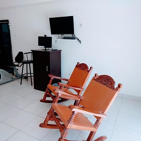 Departamento 22 Centrico,Cerca De Los Destinos Clave, Cas, Consulado, Centro De Gobierno Y Galerias Mall Hermosillo Buitenkant foto
